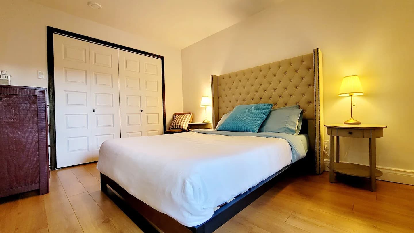 Master bedroom with queen bed