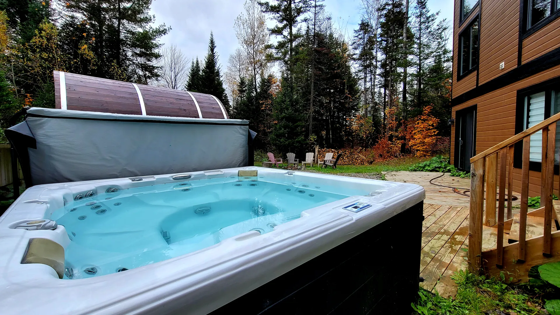 Spa on the deck with forest views